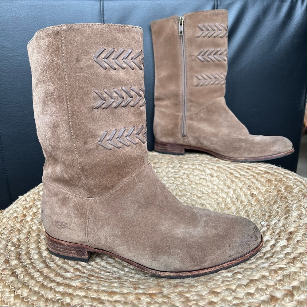 UGG Women Cailyn Tan Distressed Suede Boots
